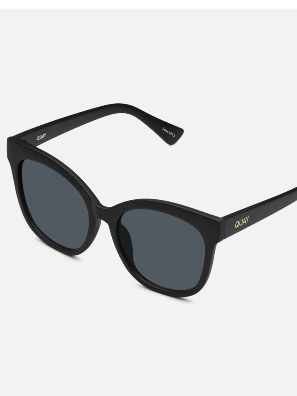 NEW QUAY Australia It's My Way Cateye Oversized Sunglasses Black Frame Smoke